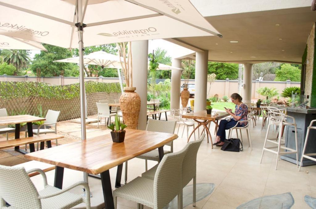 Masawara Urban Retreat Hotel Harare Bagian luar foto