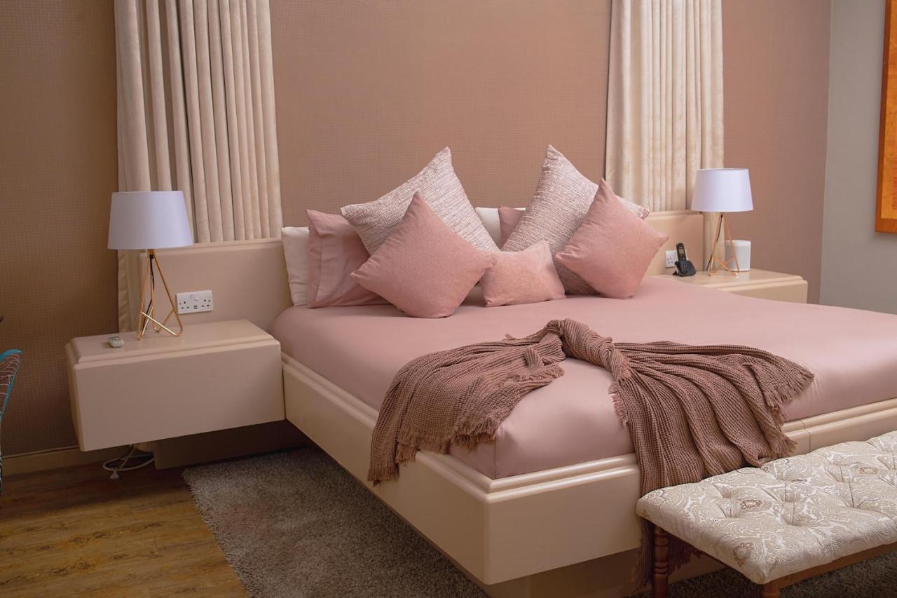 Masawara Urban Retreat Hotel Harare Bagian luar foto